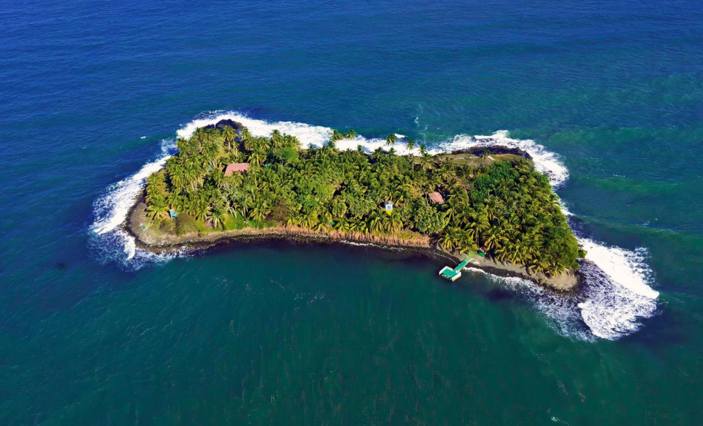 Iguana Island