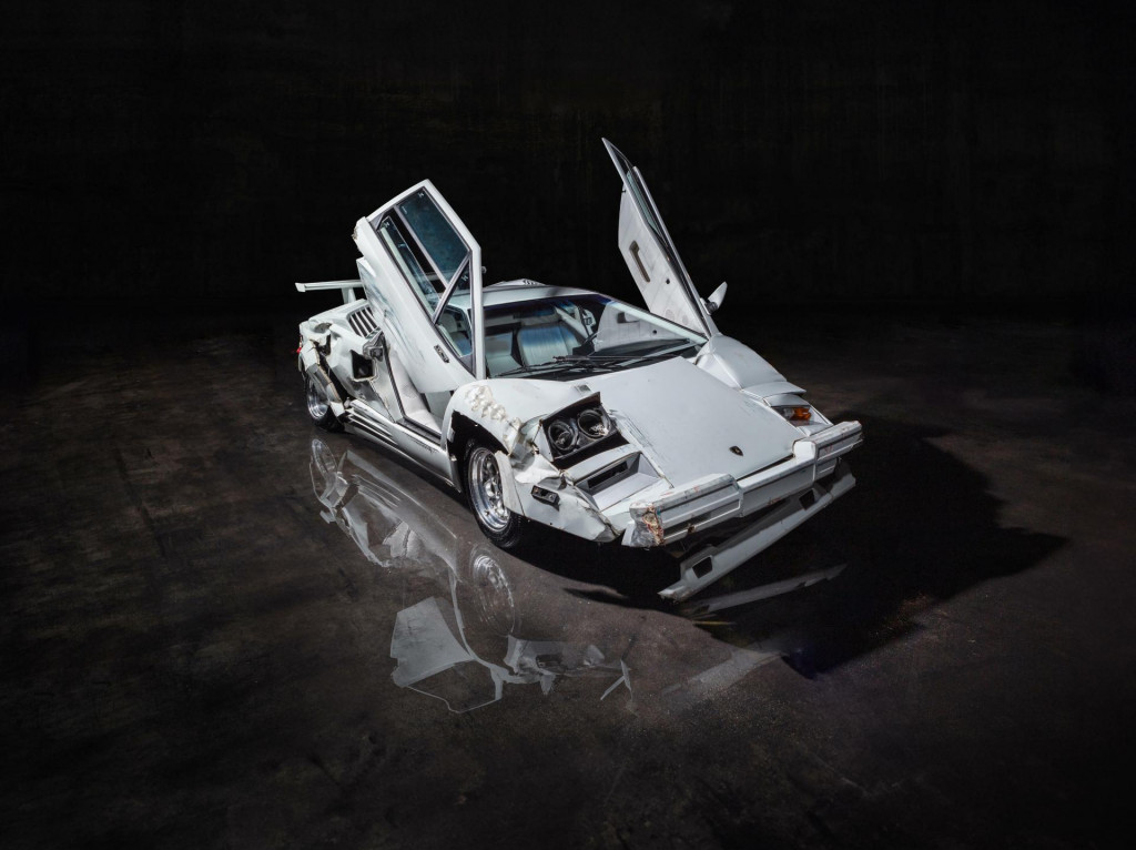 Hero Car z filmu Vlk z Wall Street - Lamborghini Countach 25th Anniversary