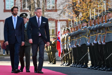 Predseda vlády Robert Fico a minister obrany Robert Kaliňák. FOTO: TASR/Pavol Zachar
