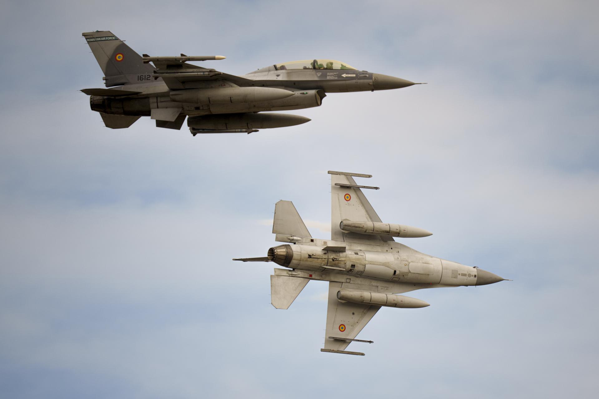V Rumunsku otvorili výcvikové stredisko pre ukrajinských pilotov stíhačiek F-16