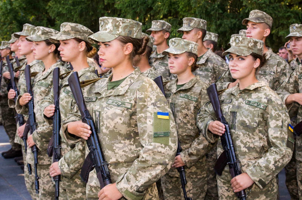 Ukrajinské ženy v zbrani. FOTO: Ukrajinské Ministerstvo Obrany