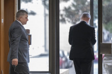 Premiér Robert Fico (Smer_SD) odchádza po skončení 4. zasadnutia vlády SR, na ktorom sa schválilo programové vyhlásenie vlády v Bratislave v pondelok 13. novembra 2023. FOTO:TASR/Martin Baumann