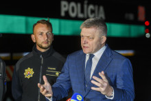 Zľava minister vnútra Matúš Šutaj Eštok a predseda vlády Robert Fico. FOTO: TASR/Jaroslav Novák