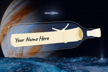 Ukážka „odkazu vo fľaši“, kde môže byť aj vaše meno v rámci kampane NASA na podporu misie Europa Clipper.