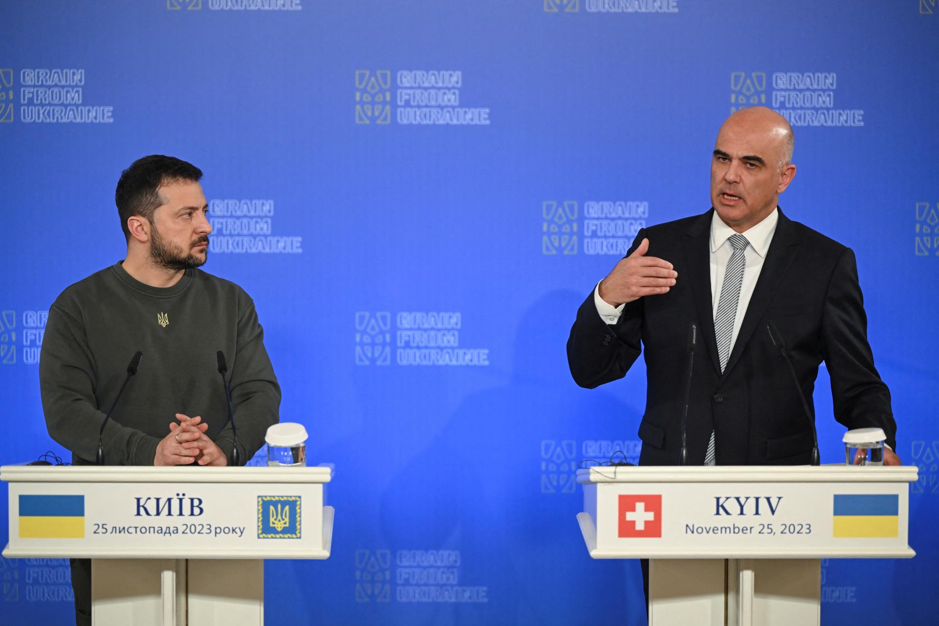 Švajčiarsky prezident na návšteve Kyjeva sľúbil ďalšiu pomoc Ukrajine, drží sa však neutrality