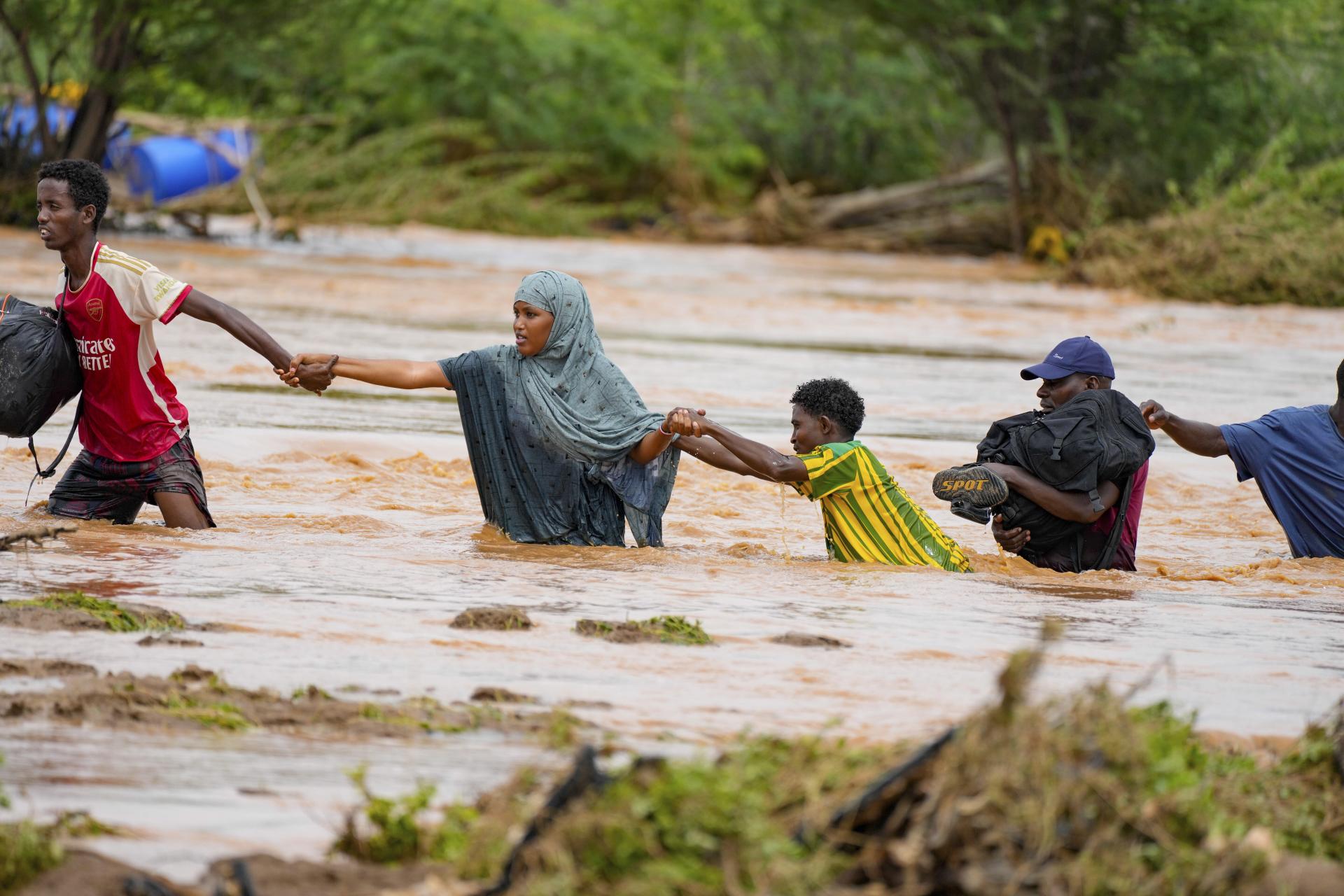Ničivé záplavy v Keni si vyžiadali už najmenej 120 obetí na životoch