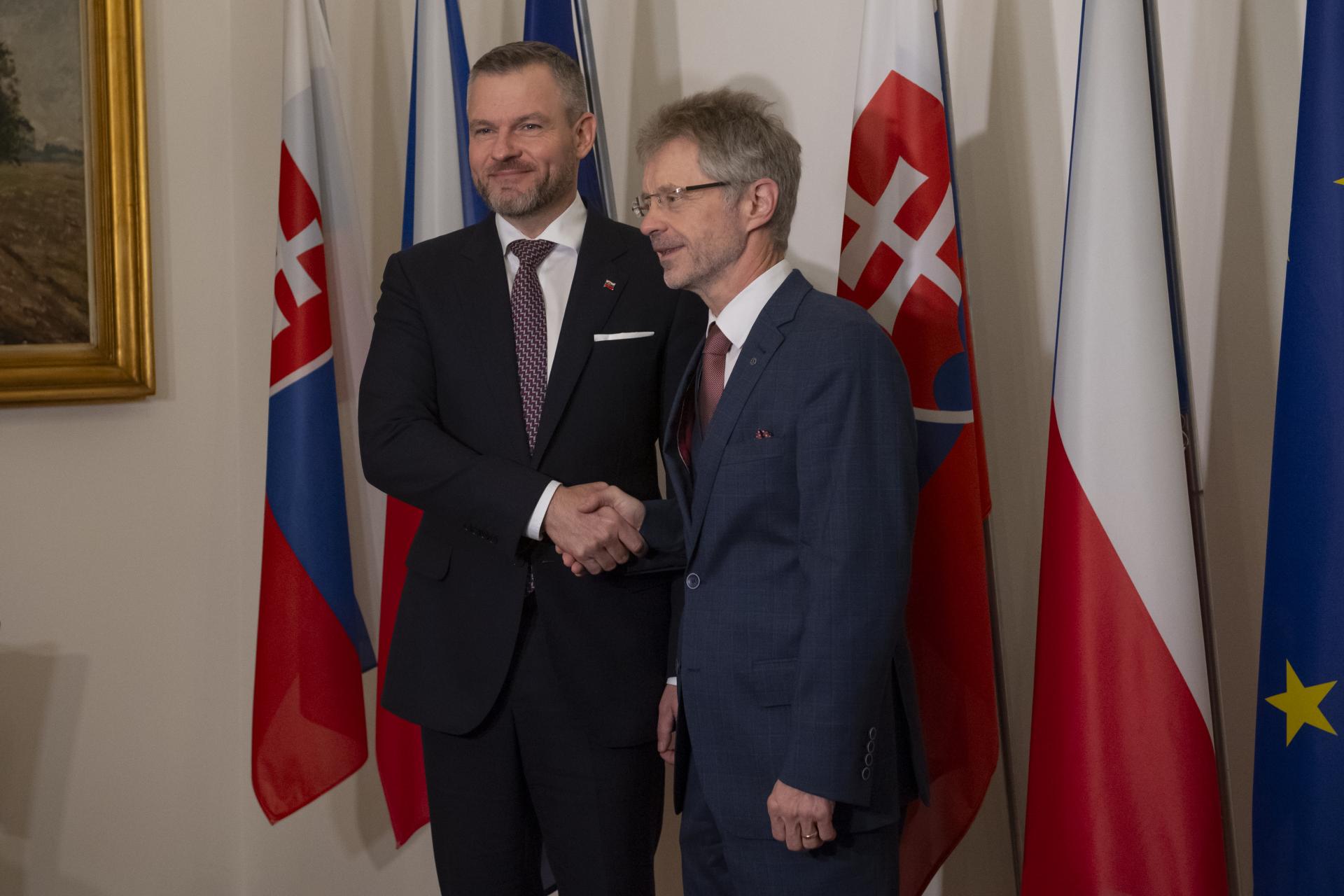 Pellegrini sa zhodol so šéfom českého Senátu na potrebe spolupráce v energetike, hovorili aj o pomoci Ukrajine