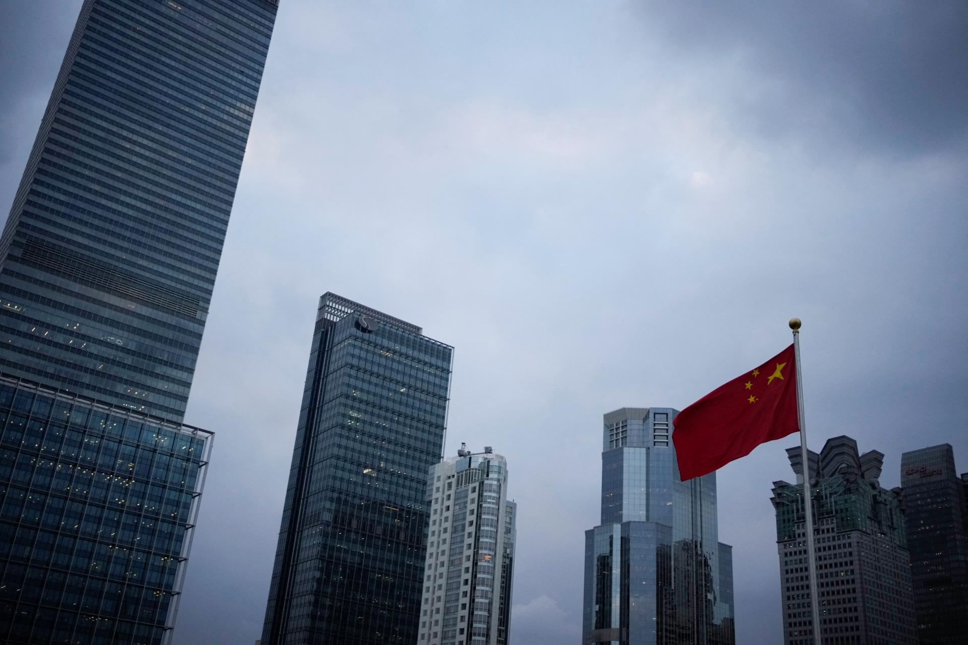 Ekonomická aktivita v Číne spomalila napriek vládnym stimulom