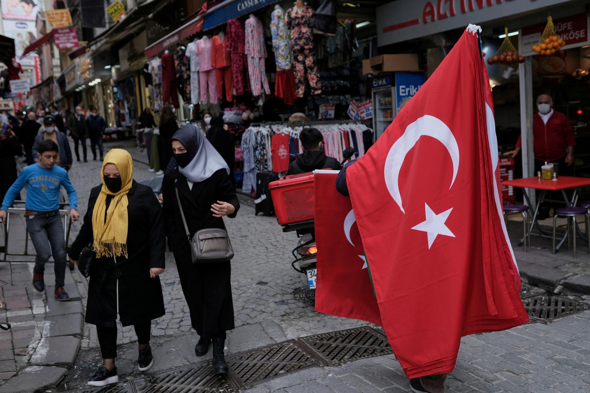 Turecká ekonomika zrýchlila rast a prekonala odhady