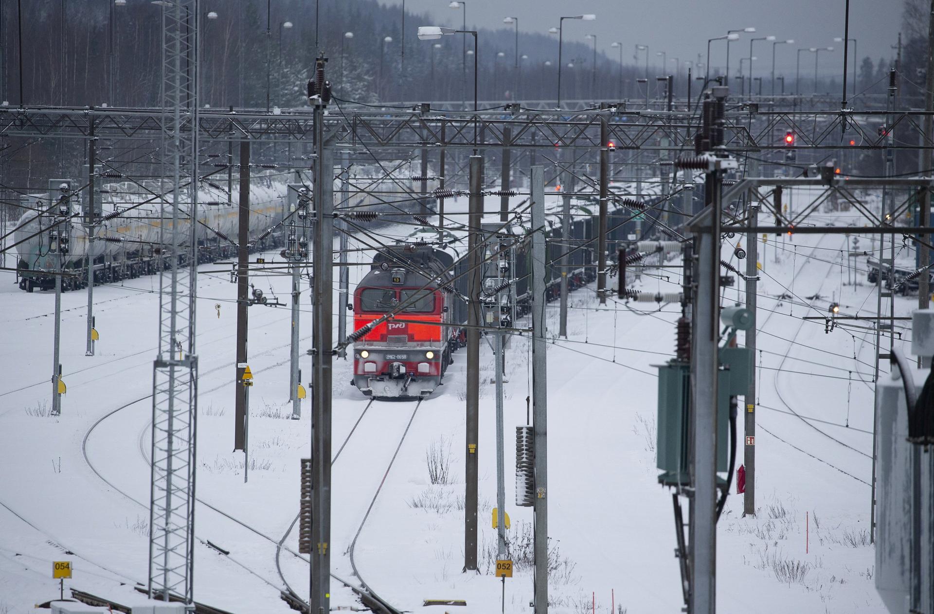 Ukrajinci sabotujú ruské vlaky: Médiá informujú o výbuchu nákladného vlaku