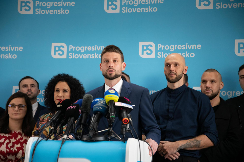 Michal &Scaron;imečka a ďal&scaron;&iacute; predstavitelia PS. FOTO: HN/Katar&iacute;na Kincelov&aacute;