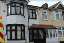 Londýnsky squatter obsadil cudzí rodinný domu v hodnote takmer pol milióna eur.