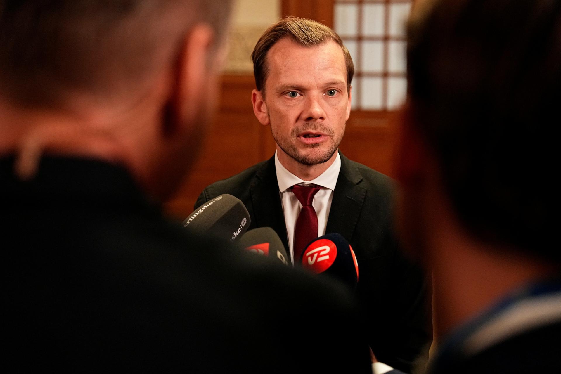 Dánsky parlament prijal zákon zakazujúci pálenie Koránu