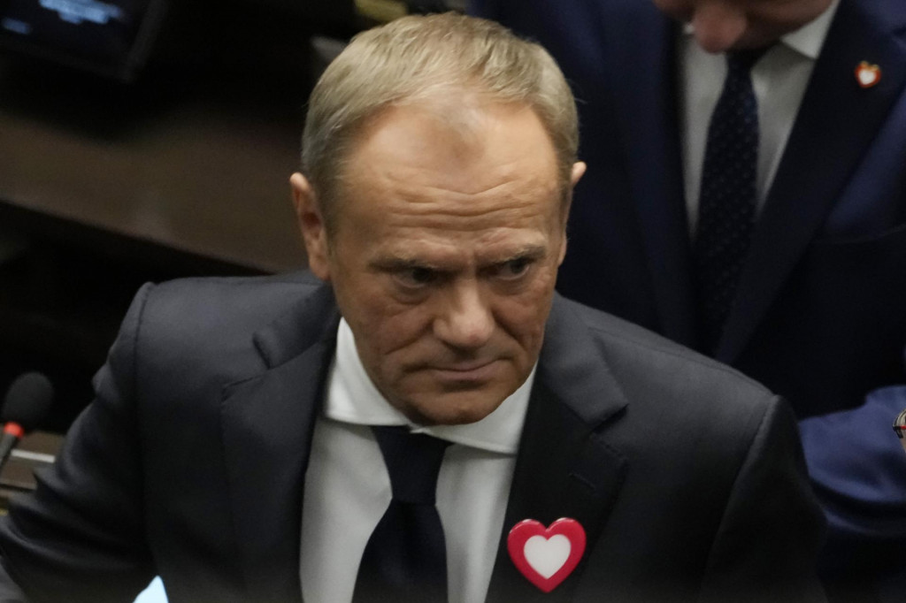 Donald Tusk počas ustanovujúceho zasadnutia nového poľského parlamentu. FOTO: TASR/AP