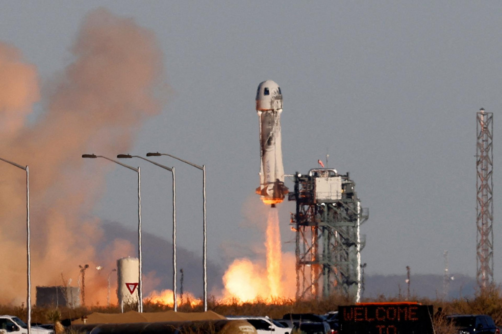 Raketa spoločnosti Blue Origin. FOTO: Reuters