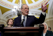 Šéf väčšiny v Senáte USA Chuck Schumer. FOTO: Reuters