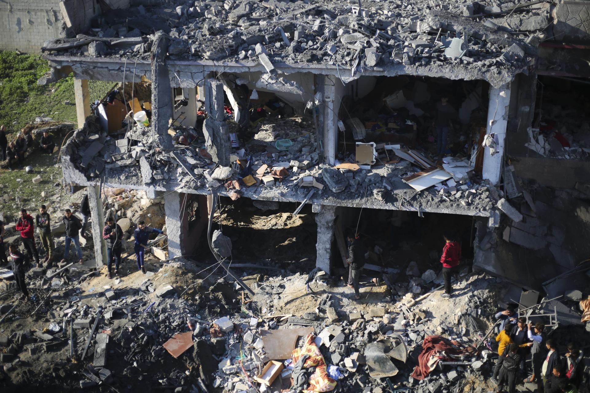 Izraelské údery v Rafáhu a Džabáliji si vyžiadali najmenej 30 životov