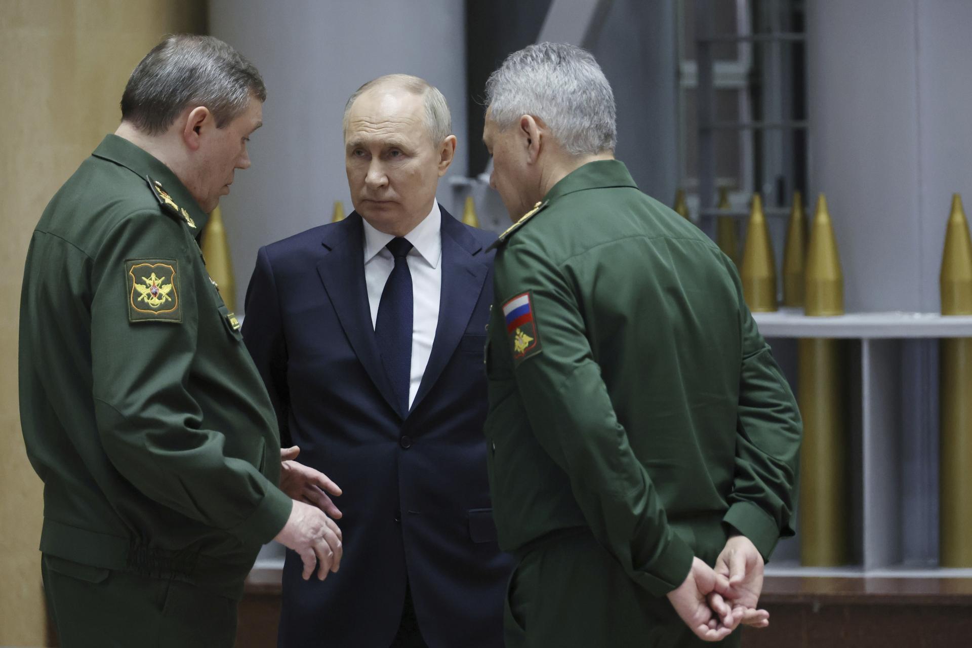 Putin vyzdvihol výkon armády na Ukrajine, Moskva podľa neho dosiahne svoje ciele