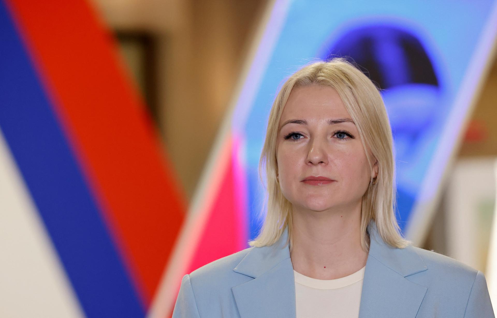 Putinova vyzývateľka? Ruská politička vyzývajúca na mier na Ukrajine oznámila kandidatúru