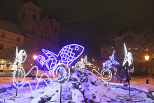 Na snímke vianočná výzdoba v Košiciach.

FOTO: TASR/F. Iván