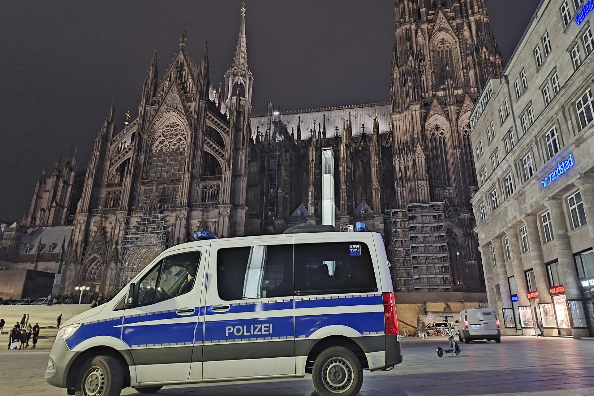 Podozrivý Tadžik zostáva vo väzbe v prípade možného plánu útoku na katedrálu v Kolíne