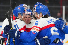Radosť Slovákov v úvodnom zápase proti Česku. FOTO: IIHF.com