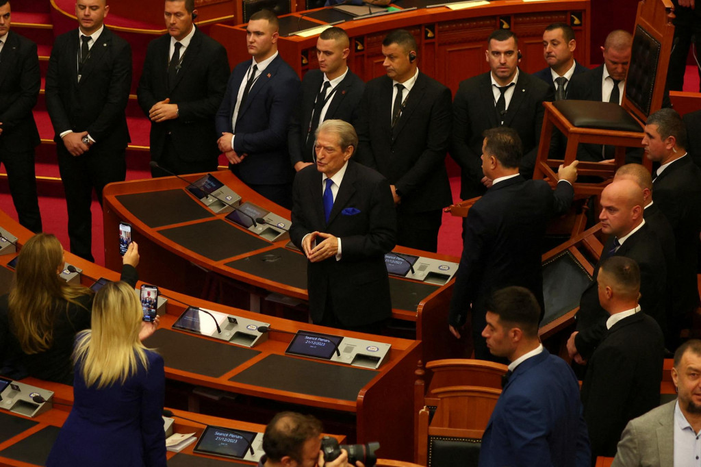 Albánsky parlament. FOTO: Reuters
