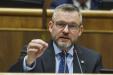 Predseda parlamentu Peter Pellegrini (Hlas-SD) sa zatiaľ na výber nástupcu Jany Laššákovej v NR SR nechystá. FOTO: TASR/J. Novák