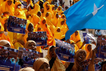 Somálske ženy protestujú proti dohode medzi Etiópiou a Somalilandom. FOTO: Reuters