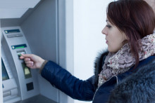 Na Slovensku je vyše 2 700 bankomatov.

FOTO: DREAMSTIME