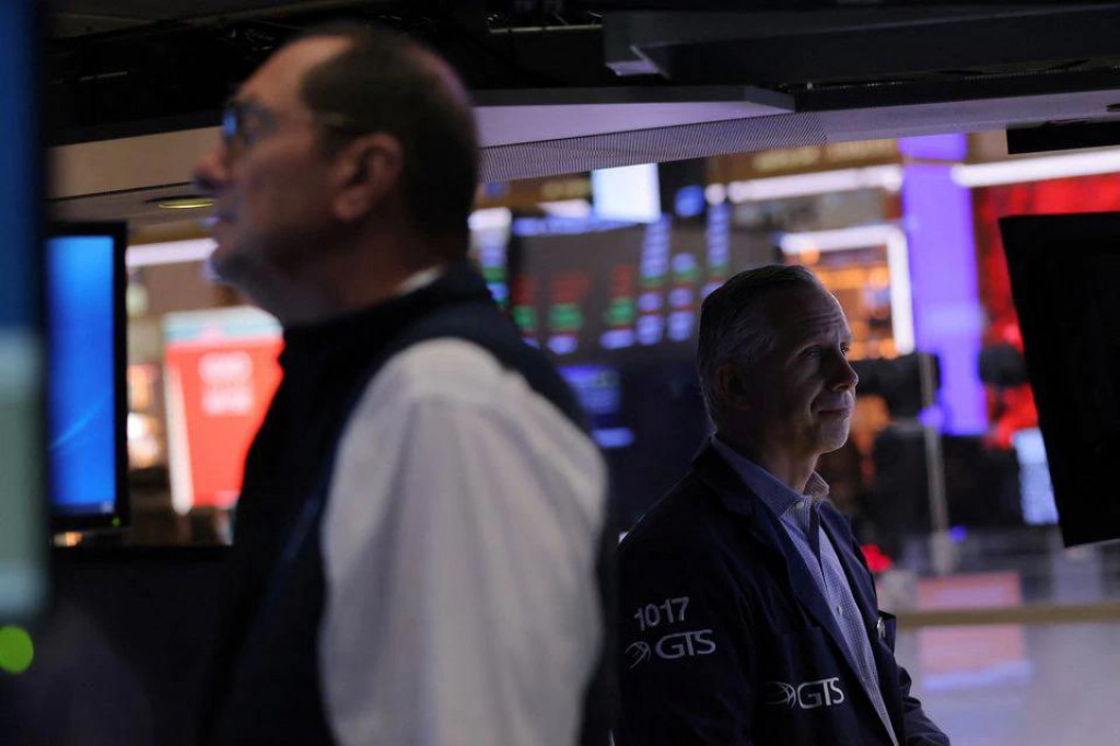 V roku 2023 bola ekonomická odolnosť na akciových trhoch kľúčovým slovom. FOTO: Reuters