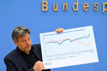 Nemecký minister pre hospodárstvo a ochranu klímy Robert Habeck. ILUSTRAČNÉ FOTO: REUTERS