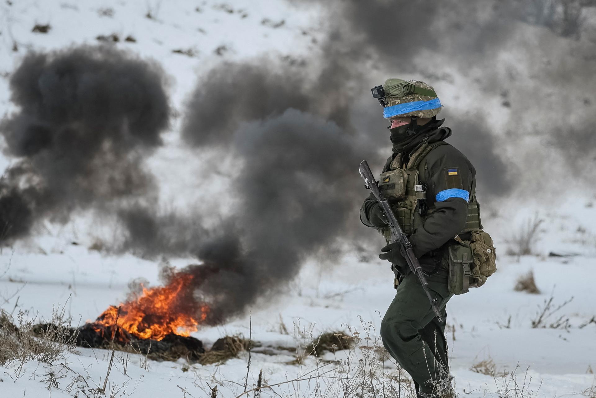 Rusko oznámilo dobytie ukrajinskej dediny, Kyjev hovorí o stiahnutí svojich síl