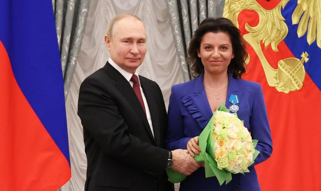 Vladimir Putin a Margarita Simonianová. FOTO: Profimedia