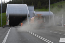 Cez náš najdlhší tunel Branisko jazdilo vlani o šesťisíc áut viac než v roku 2015. FOTO: TASR/M. Kapusta