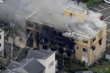 Podpaľačský útok na budovu štúdia animovaných filmov Kyoto Animation v júli 2019. FOTO: REUTERS