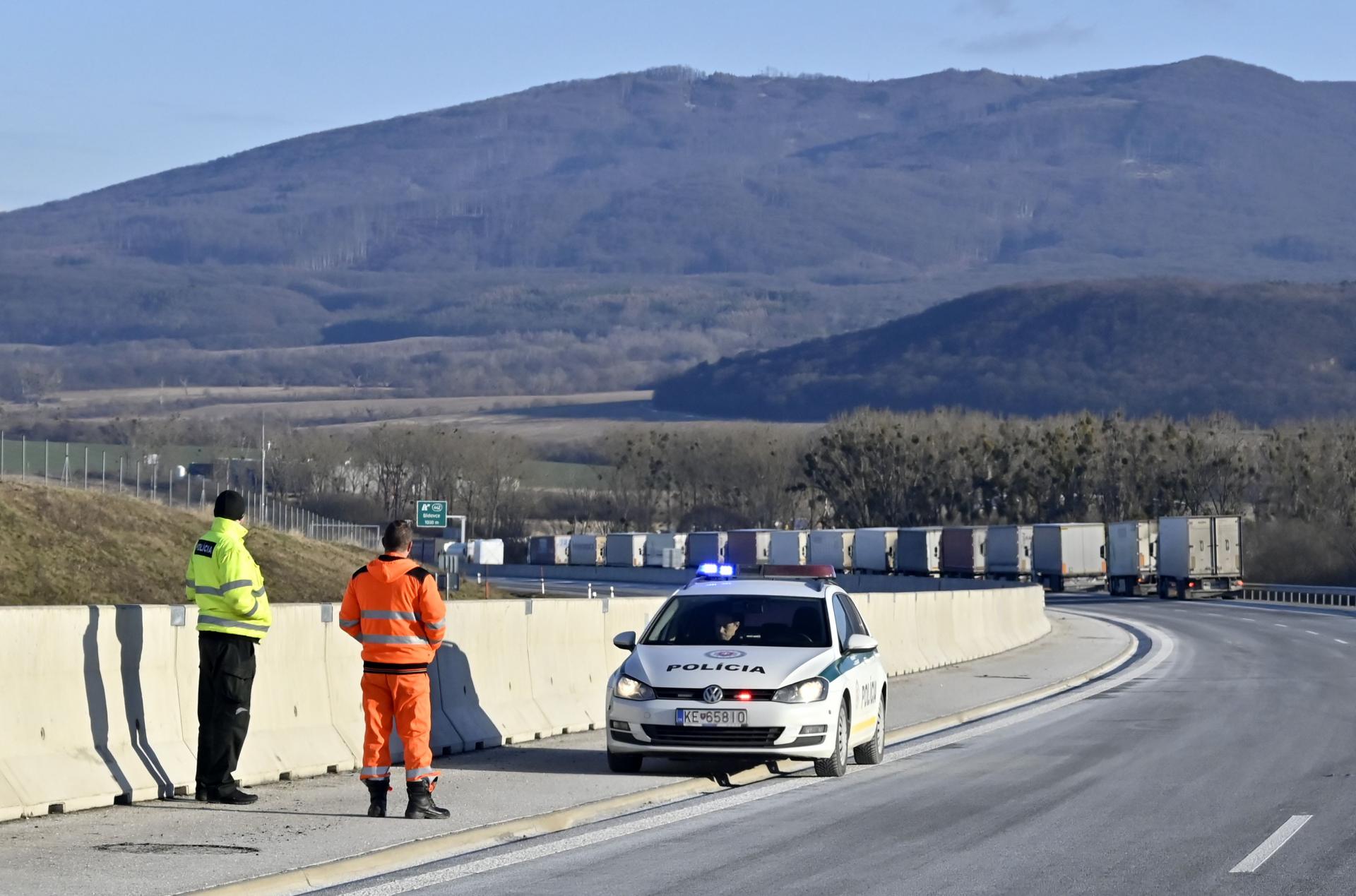Diaľničiari tento rok zvyšujú investície do opráv mostov na Slovensku