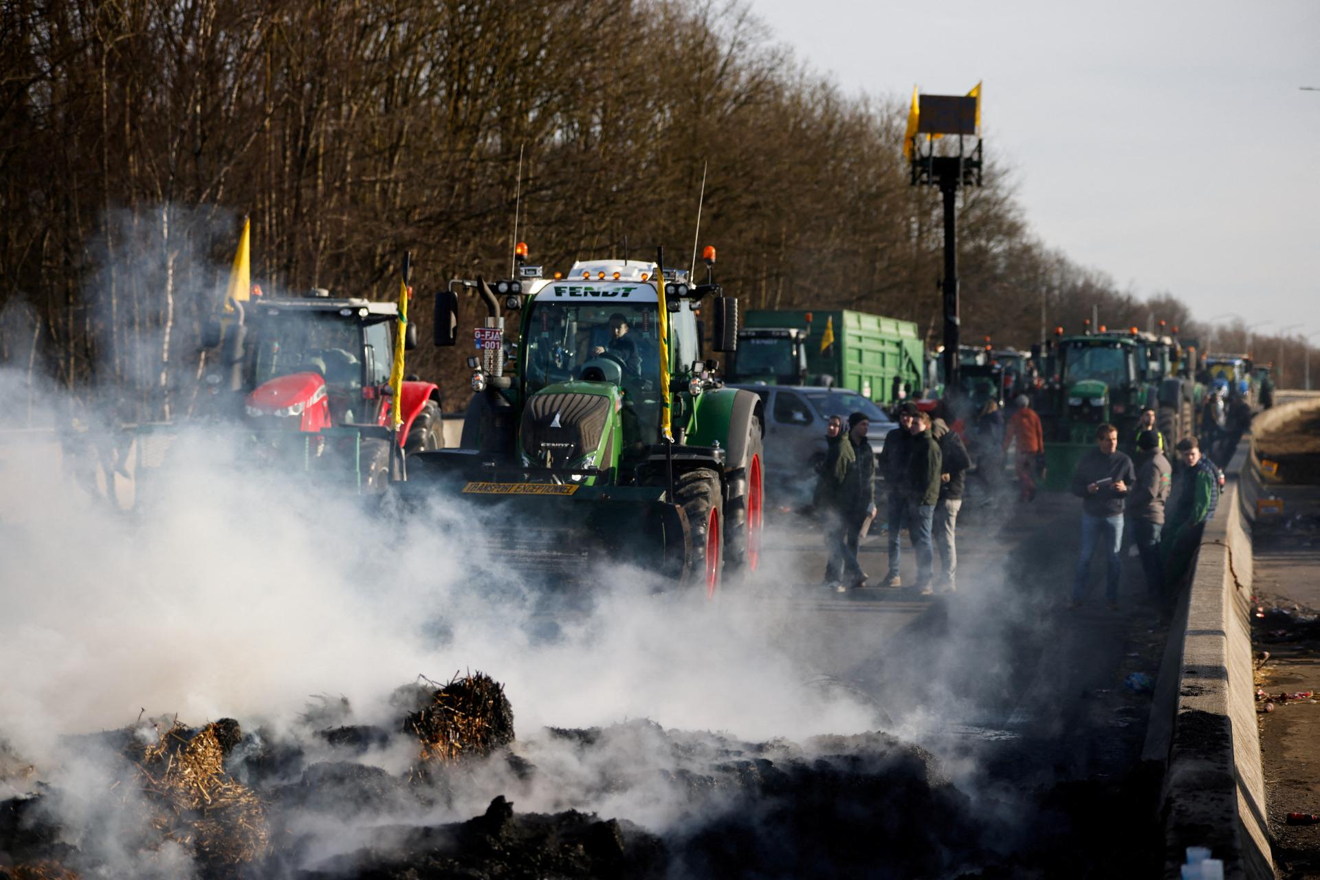 Belgickí poľnohospodári plánujú zablokovať prístav Zeebrugge