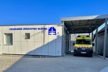 Autonómna mobilná stanica záchranky v Komjaticiach.