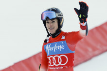 Švajčiarska lyžiarka Lara Gutová-Behramiová zvíťazila v obrovskom slalome Svetového pohára v talianskom Kronplatzi. FOTO: TASR/AP