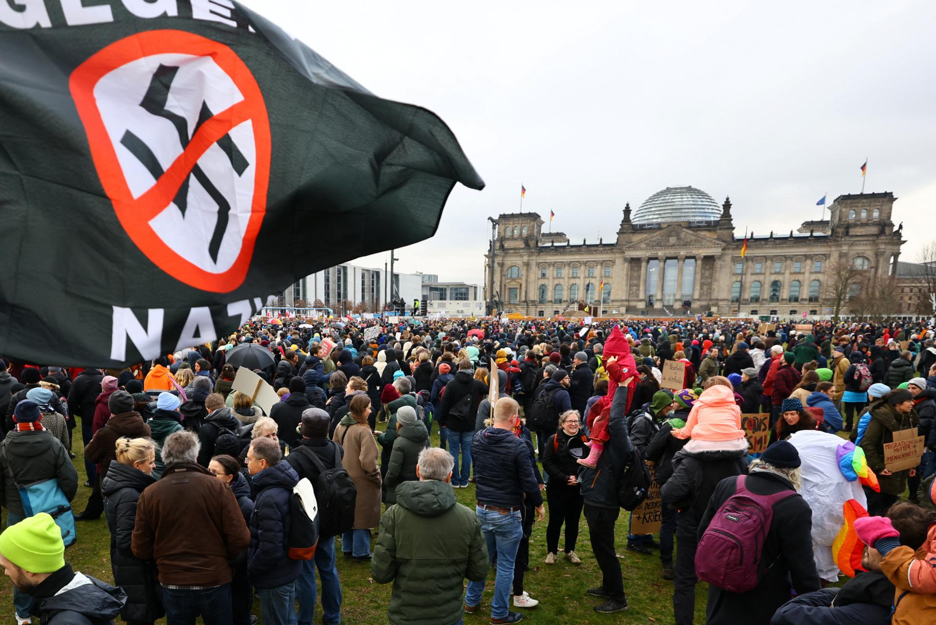 V Berlíne na demonštráciu proti pravicovému extrémizmu prišlo vyše 150-tisíc ľudí