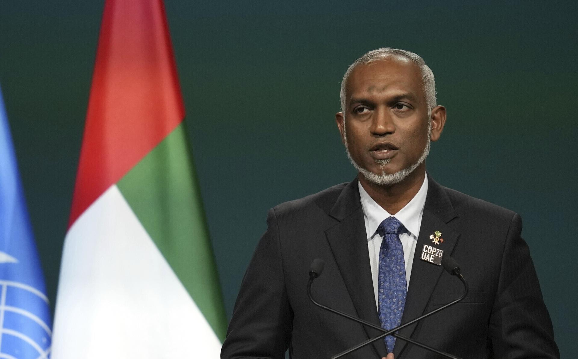 India do mája nahradí svojich vojakov na Maldivách civilistami, ich prítomnosť spôsobuje napätie