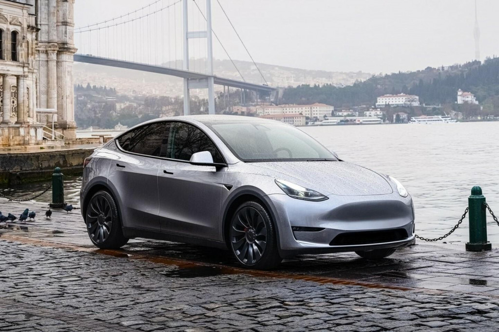 Komerčným trhákom elektromobilov mala byť Tesla Model Y. FOTO: Netcarshow.com