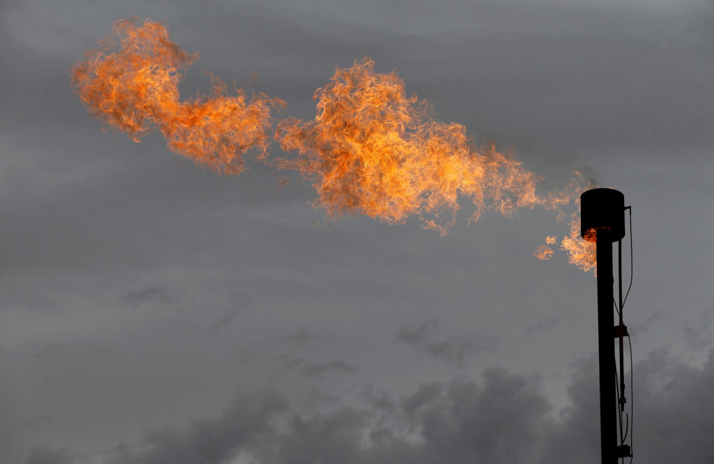 Počet aktívnych ropných vrtov v USA zároveň tento týždeň vzrástol na 623. FOTO: Reuters
