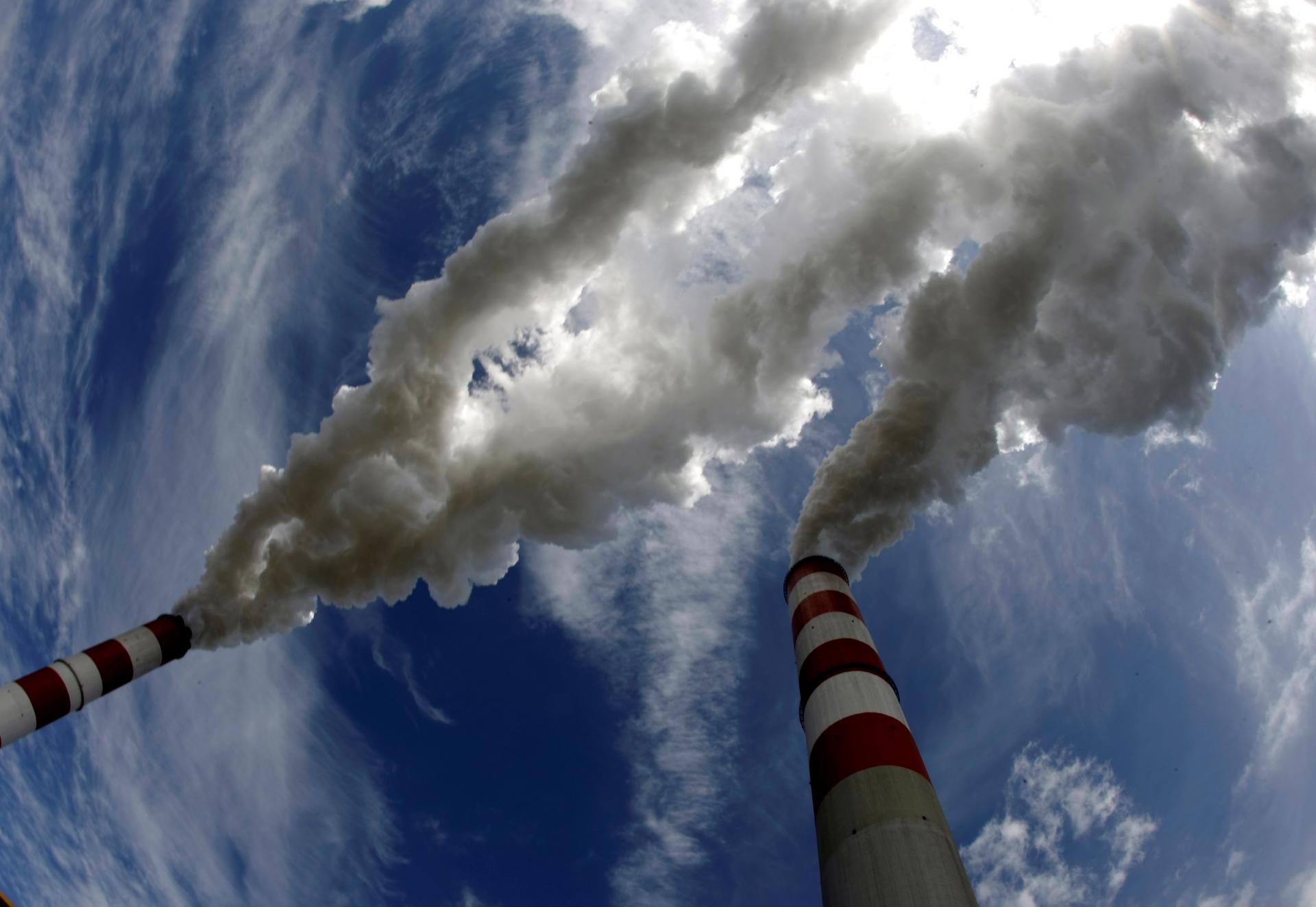 Hodnota globálnych trhov s emisnými kvótami sa v minulom roku vyšplhala na rekordné čísla