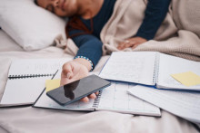 Návyky, ktoré znehodnocujú váš spánok