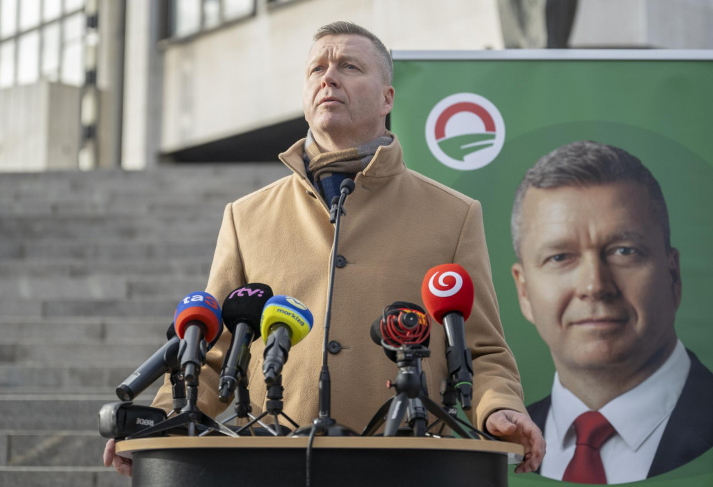 Krisztián Forró oznámil koncom januára svoju kandidatúru. FOTO: TASR/M. Baumann