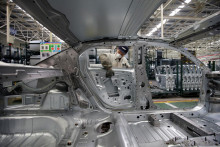 Pred ruskou inváziou na Ukrajinu továreň v Kaluge vyrábala automobily Peugeot, Citroën, Opel a Mitsubishi s ročnou kapacitou 125-tisíc vozidiel. FOTO: Reuters