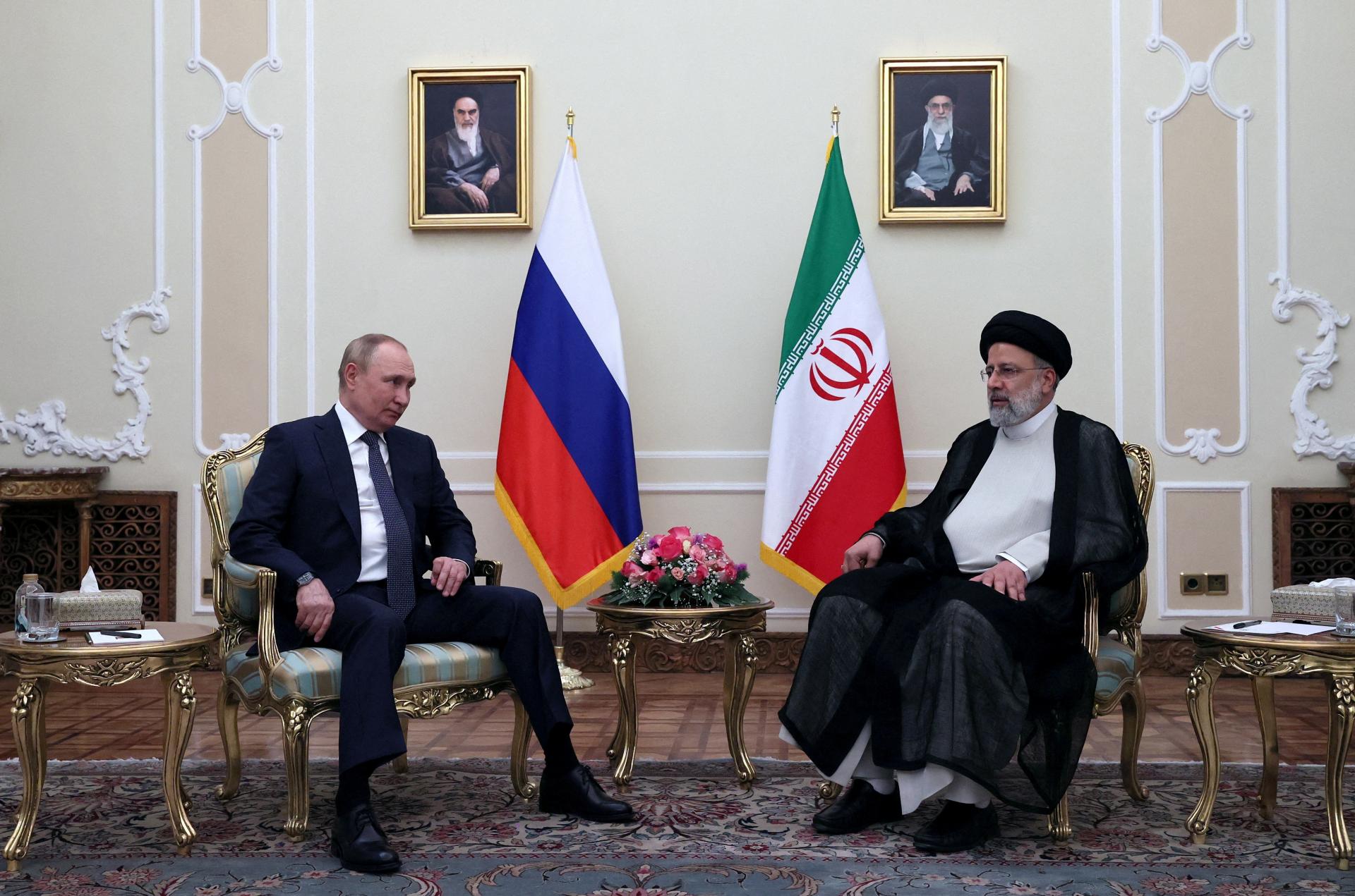 Irán dodal Rusku stovky balistických rakiet, píše Reuters. Ukrajina o tom nevie