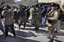 Afganskí novinári. FOTO: TASR/AP